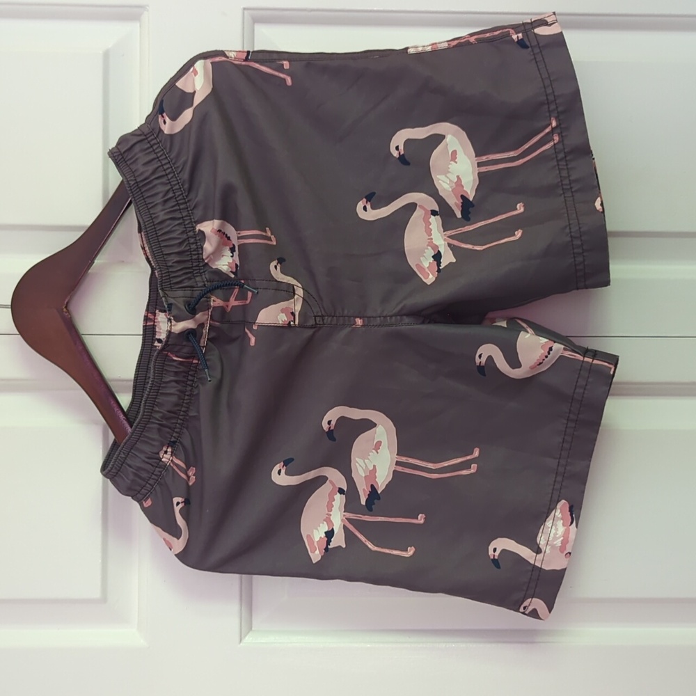 Tea Collection Swim Trunks & Rash Guard - Picture 5 of 8